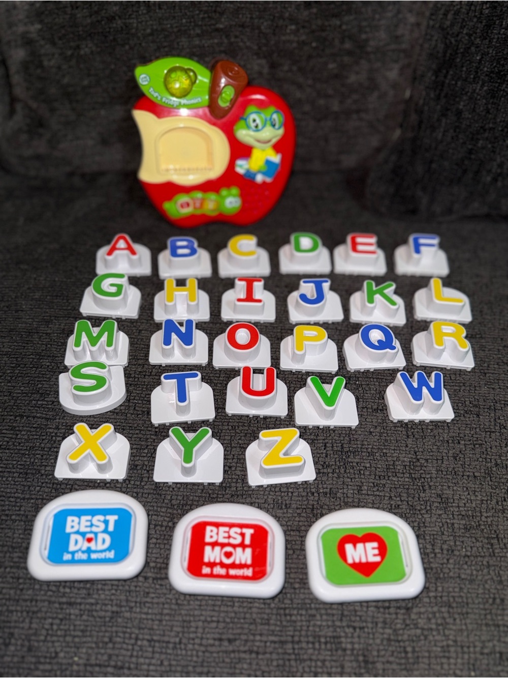 LeapFrog Tad's Fridge Phonics Apple Shape Magnetic Letter Set  WORKS